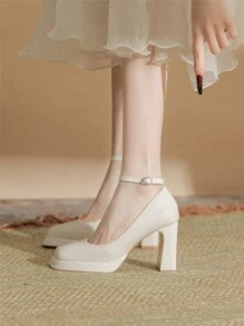 Women's Low Vamp Chunky Heel High Heels, Pointed Toe Patent Leather Pumps With Waterproof Platform And Buckle Strap