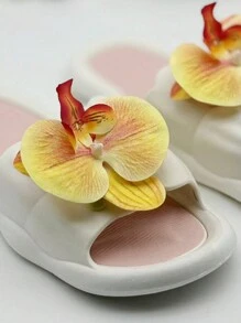 1對黃色蝴蝶蘭人造花鞋夾，3D膜適用於頭飾、髮夾、衣物、鞋子和帽子裝飾配件 - 黃色 - 查看 2