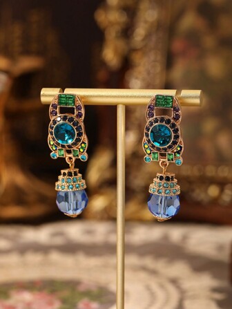 1pair European And American Fashion Retro Middle Ages Modern Style Gold Plated Dangling Earrings With Inlaid Rhinestones, Colored Gems And Crystal Decorations Suitable For Women's Daily Wear, Holiday Party, Formal Dresses, Gifts And Fashion Accessories