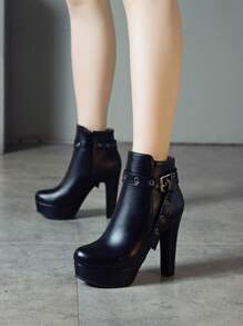Nouvelle arrivée Bottes pour femmes avec talons super hauts, plateforme épaisse imperméable, talon bloc de 12 cm, chaussures polyvalentes avec décoration de ceinture, automne et hiver
