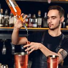 2 件不锈钢倒油器，适用于餐厅、咖啡店和酒吧的倒油嘴，用于控制橄榄油的倒出量