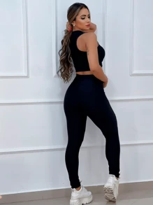 Conjunto Fitness Top + Calça Com Detalhe em Tule