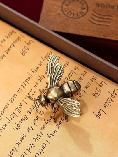 Vintage Brass Bee Statue - Decorative Bronze Insect Figurine For Home Decor, DIY Crafts,Room Decor Crafts Table Decor,Office Desk, Wall Art & Gifts - Charming Bumblebee Accent For Spring & Everyday Styling Birthday Graduation