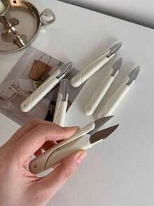 1 pieza Tijeras pequeñas en forma de U de acero inoxidable para uso doméstico, costura, manualidades, 1 pieza Tijeras de resorte en forma de U para el hogar para cortar hilos de ropa de punto de cruz y costura