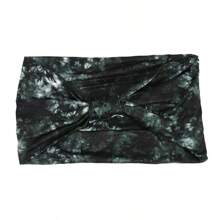 Faixas de cabelo natalinas em estilo boêmio, modernas, europeias e americanas. Conjunto com faixa, presilha e elástico de cabelo. Ideal para faculdade, Halloween, estilo boêmio, com estampa tie-dye. Faixa larga para cabeça, perfeita para yoga ou esportes. Colorida e estampada. Acessórios de cabelo para cuidar da pele, adequados para cabelos longos e curtos. Linda e versátil. Bandana feminina macia e confortável.