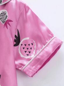 Skin-Friendly Pineapple Cartoon Print Polo Collar Short Sleeve Shorts Pajamas Set, Unisex Kids