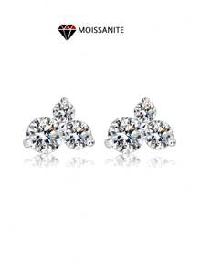 S925 Silver Moissanite 0.9 Carat Pair Of Earrings, Simple And Small, Clover Elegant, Exquisite Earrings Design, Suitable For Women's Daily Matching, Dating, Dinner, Wedding Anniversary Jewelry Gift Valentines - Silver - View 1