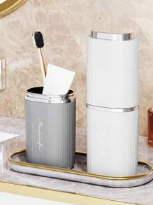 1pc Travel Toiletry Cup With Lid For Mouthwash Or Toothbrush Storage, Large Capacity And Portable