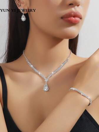 女士银色水滴形水钻三件套首饰（项链+耳环+手链） - 新娘晚宴首饰