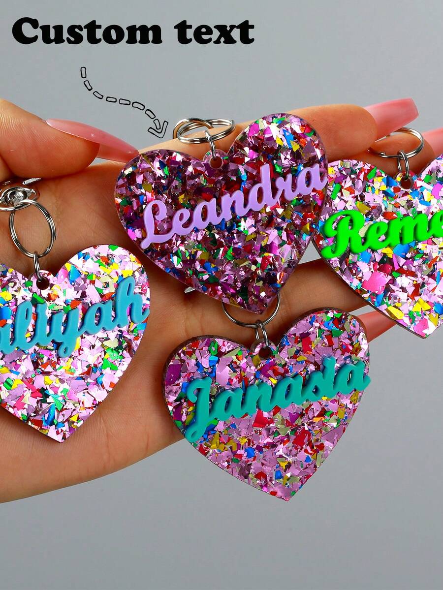 定制个性化珠宝闪亮心形钥匙扣，带有她的圣诞名字背包吊饰钥匙扣单身派对礼物团队礼物教师礼物圣诞礼物给她，雕刻，耐用，不锈钢，彩色，可爱，迷人，有趣，卡哇伊，Y2K，时尚，男女通用，休闲，定制，个性化，独特，定制，适合他的理想礼物，适合她，她，男朋友，女朋友，家人，朋友，儿童，周年纪念日，情人节，母亲节，生日，儿童节，父亲节，毕业典礼，婚礼，乔迁