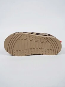 Women's Leopard Fluffy Bag Head Thick-Soled Thermal Lined Soft, Stylish, Comfortable And Warm Casual Shoes, Can Be Worn Outdoors, Loafers For Home
