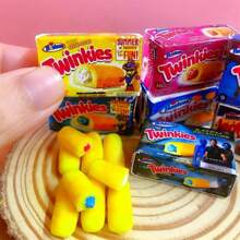 1/12 比例微型 Hostes、S 蛋糕娃娃屋食品迷你蛋糕微型娃娃屋杂货迷你娃娃食品立体模型和零食蛋糕适用于 Blyth 娃娃 ob11 生日礼物配件迷你厨房粘土食品配件 - 彩色 - 查看 2