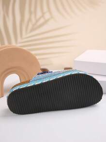 Mẫu sandal nữ đế dày đính đá lấp lánh họa tiết hoa, kiểu dáng slip-on, bộ sưu tập Xuân/Hè 2026. - Màu xanh lam - Xem 6