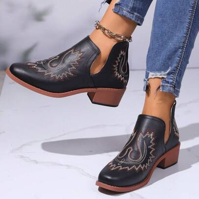 Women Fashionable Chunky Heeled Ankle Boots - Retro Embroidery Slip-On With Pointed Toe And Western Flair - V-Cut Short Boots For Effortless Style