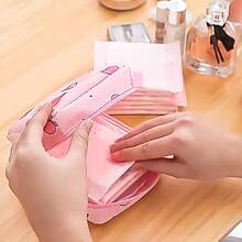 1 pieza Bolsa de almacenaje de forro impermeable, portátil, con gran capacidad para Toalla sanitaria, toalla para la tía, periodo fisiológico y toallita para los días de flujo menstrual. Bolsa de almacenamiento personal - Multicolor - Ver 2