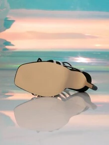 Giày sandal cao gót thời trang gợi cảm kiểu Âu và Mỹ mùa Xuân/Hè với mũi nhọn, đính đá lấp lánh, gót nhọn cao, thiết kế quai hình rắn, họa tiết bướm, thích hợp cho tiệc tùng và dạ hội, lễ tình nhân. - màu đen - Xem 6