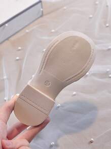Mädchen Prinzessinnen Schuhe, 4 Jahreszeiten Britischer Stil Lederschuhe, Weiche Sohle Rutschfeste Mary Jane Schuhe mit Schleife & Perlen Dekor, Mädchen Riemen Design PU Ballerinas