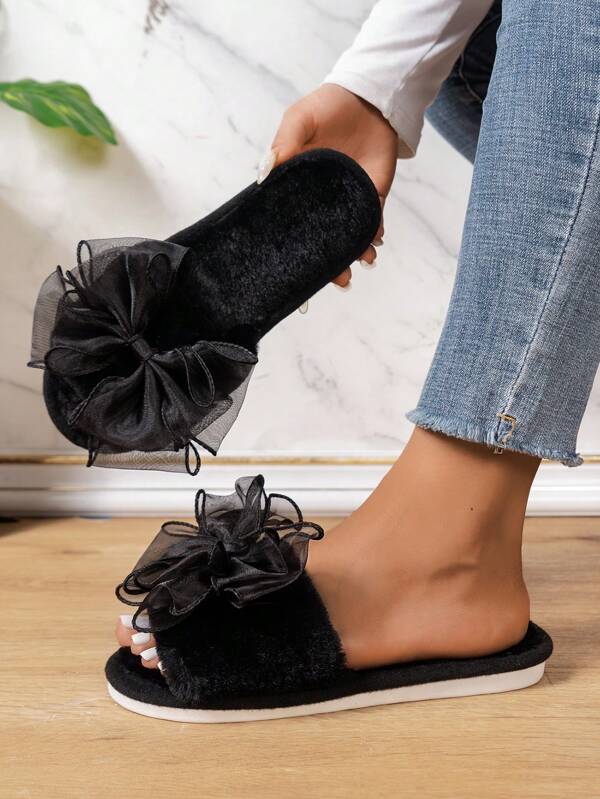 Chaussons avec décoration de nœud pour femmes, Chaussures de maison en mousse à mémoire pour femmes, Sandales plates noires,Chaussons doux et pelucheux à bout ouvert en peluche, Cadeaux de mariée pour les demoiselles d'honneur pour mariage