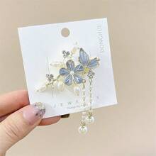 1pc Traditional Style Golden Plated Alloy Camellia Tassel Hair Clip For Women's Daily Wear, Bang Clip Claw Clips Hair Claws Hair Barrettes