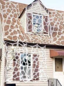 Decoraciones de Halloween para exteriores Telaraña de araña: Corta tu propia red de pescar gigante elástica de ganado. Decoración de casa embrujada con telarañas, decoración de Halloween con telaraña de araña blanca artificial elástica para escenas de fiesta de miedo en casa, decoración navideña