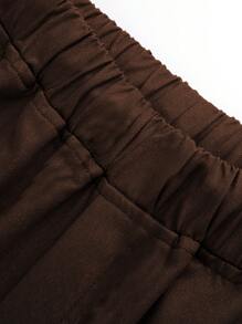 1pc Tween Boy Teenagers Casual Sports Outdoor Pocket Shorts, Fashionable English Woven Label, Spring/Summer/Autumn - Brown - View 3