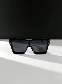 1 pièce Lunettes homme vintage au style sombre, monture carrée grand format européenne et américaine, au design personnalité clouté. Convient pour 1 pièce usage quotidien, les déplacements, les tenues de rue, les vacances, la rentrée scolaire. Accessoire de lunettes de soleil au style streetwear, s'accordant avec les pulls, vestes, sweats à capuche, pantalons et cargo pour l'été, les vacances, les sorties en extérieur et les voyages