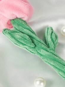 1pc Levensechte Fuchsia Roze Roos Pluche Pop, Niet-vocaal, Geschikt voor Middelgrote/Kleine Hondenliefhebbers en Hondenmoeders, Kattenliefhebbers en Kattenmoeders, Vermakelijk Speelgoed, Katten-/Hondenliefhebbers Cadeau en Honden-/Kattenmoeders Liefde Huisdierpop voor Dagelijks Spelen, Bruiloftsfotografie, Valentijnsdag