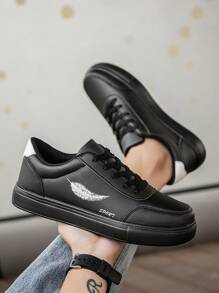 男士随机印花字母休闲滑板鞋，百搭街头风格，轻便舒适，适合步行