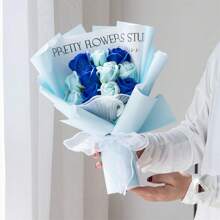 1PC Kunstmatig Bloemenboeket Bevat 11 Kunstrozen, Bloemen Inpakpapier, 33cmx22cm Onsterfelijke Zeepbloemen, Geschikt Als Verjaardags- Of Jubileumcadeaus Voor Moeder, Beste Vrienden, Moederdag Valentijnsdag Cadeaus, Bruiloft Souvenirs En Festivals Feest Thuis Tafeldecoratie Cadeaus, Verjaardags- Of Feestcadeau Voor Vrouwen, Valentijnsdag, Cadeau