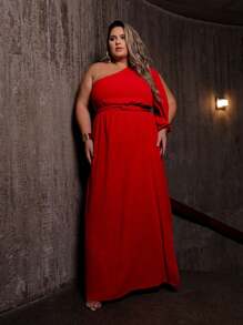 Women's Plus Size Long Dress With Single Sleeves And Slit And Delicate Belt - Red - View 5