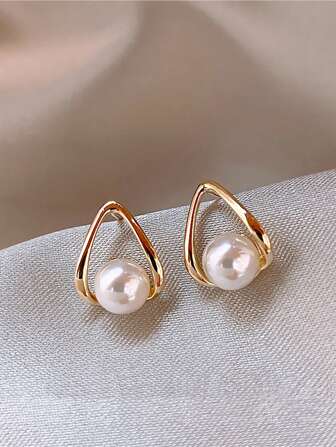 1 Pair Minimalist Faux Pearl Criss-Cross Design Stud Earrings For Women, Versatile For Everyday Wear