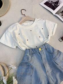 Camiseta blusa T-Shirt Feminina Algodão com bolinhas e pequenos corações, material de algodão casual e confortável