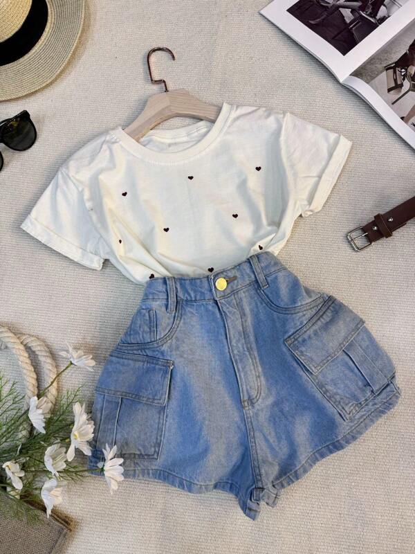 Camiseta blusa T-Shirt Feminina Algodão com bolinhas e pequenos corações, material de algodão casual e confortável