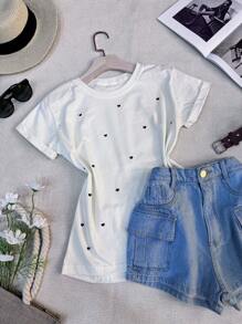Camiseta blusa T-Shirt Feminina Algodão com bolinhas e pequenos corações, material de algodão casual e confortável
