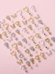 40 Piezas Dijes colgantes con forma de corazón, Diamantes de imitación de cristal, Gemas y Piedras decorativas para Uñas, Charms en color dorado y plateado para Diseño de Uñas, Accesorios Variados para Decoración de Uñas para el Día de los Enamorados