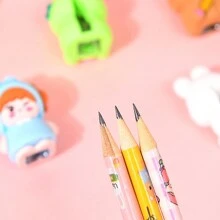 1pc Cartoon Mini Portable 3D Silicone Pencil Sharpener, Rotating Pencil Sharpener, Pencil Shaver, Back To School Stationery Gift, Award, Office And School Stationery Supplies