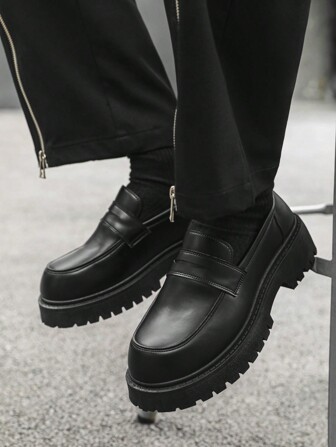 复古圆头男士正装鞋，厚底，一脚蹬式增高鞋，适合正式和派对场合，低帮时尚男士皮鞋，英伦风格乐福鞋，适合休闲装