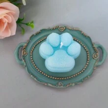 1pc Handmade Cat Paw Shaped Scented Candle, Aromatherapy Decor, Slight Color Difference