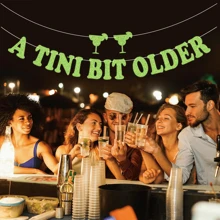 Biểu ngữ cũ hơn một chút của Tini - Trang trí tiệc quán bar Martini, Biểu ngữ Weenies và Tinis, Cung cấp trang trí tiệc độc thân theo chủ đề Tini Bar Màu xanh lá cây Absinthe Long lanh - Nhiều màu - Xem 5