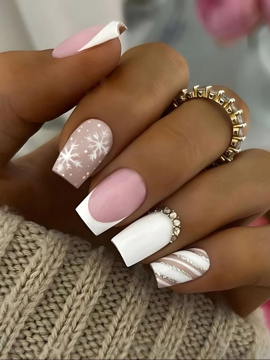 24 peças de Arte de Unha Rosa Quadrada Curta Francesa de Natal com Flocos de Neve, Poá, Listras e Pedrarias, perfeitas para festas e uso diário - Multicolorido - Visão 1