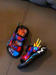 TEEOEC 2024 New Boys' Sports Sandals, Summer Non-Slip Lightweight Stylish Durable Soft Sole Little Boys Beach Shoes, Toddler & Little Kid Sizes