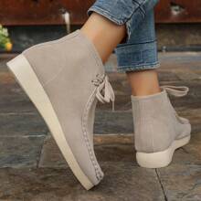 1 Pair New Style Fashionable Comfortable Soft Bottom Lace-Up Square Toe Wedge Heel Women's Casual Sneakers For Outdoor Wear