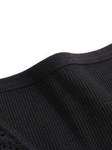 Ropa Interior Femenina Sólida De Color Con Encaje En Forma De Triángulo Y Adornos - Negro - Ver 4