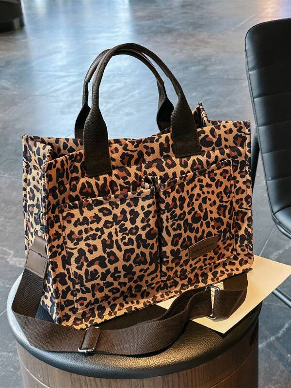 Fashionable Vintage Flower Printed Tote Bag With Random Patterns, Suitable For Commuting, Work, Travel, Etc.