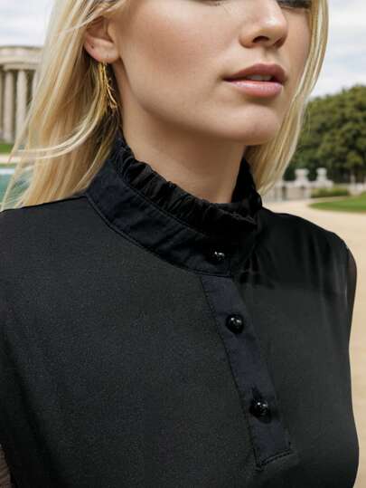 優雅女性彈性針織面料假領子，配上精緻襯邊蕾絲和美麗的仿珍珠鈕扣，2024年新品 - 可拆卸，彈性圖像條，時尚假領子，適用於襯衫、毛衣、裙子，適合日常穿著。