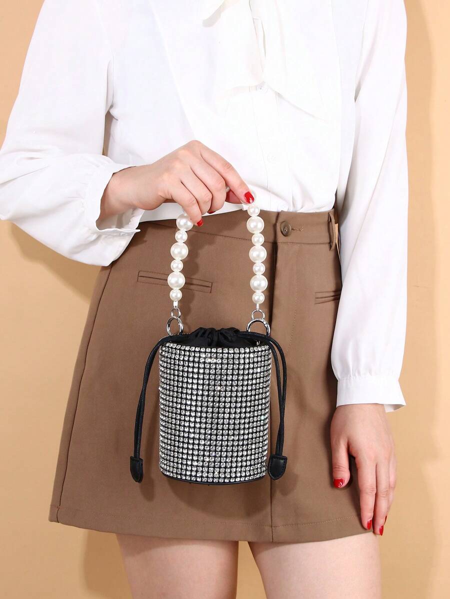Meryl Diamond-Studded Evening Clutch, Suitable For Daily Use, Can Hold Mobile Phone - Baby Blue - View 1