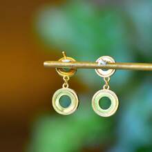 1 Pair Of Natural Jade Gold-Plated Elegant Earrings, Allergy-Resistant Gold-Plated Emerald Earrings, Natural Jade Decorative Earrings, Retro Simple Style, Exquisite Women's Jewelry, Jewelry Anniversary Birthday Mother's Day Gift For Women Mother Wife With Exquisite Gift Box.