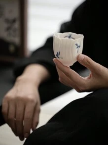 1pc Hand-Painted Butterfly Ceramic Tea Cup, Suitable For Occasions Such As Tea Party, Afternoon Tea, Home, Garden, Restaurant, Etc.