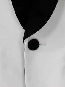 少年翻領長袖西裝外套，單排釦馬甲、褲裝和蝴蝶結套裝，適合春秋季節正式場合