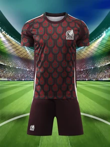 Magliette da club calcistici dei Mondiali, attrezzatura sportiva professionale, stile boyfriend. È possibile personalizzare specialmente con il tuo nome, numero, logo e qualsiasi motivo tu voglia stampare sugli abiti. Sono disponibili abiti da allenamento per competizioni personalizzati, che supportano la personalizzazione della squadra.